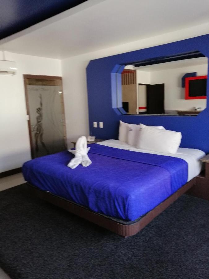 Motel Sena เอนเซนาดา ภายนอก รูปภาพ