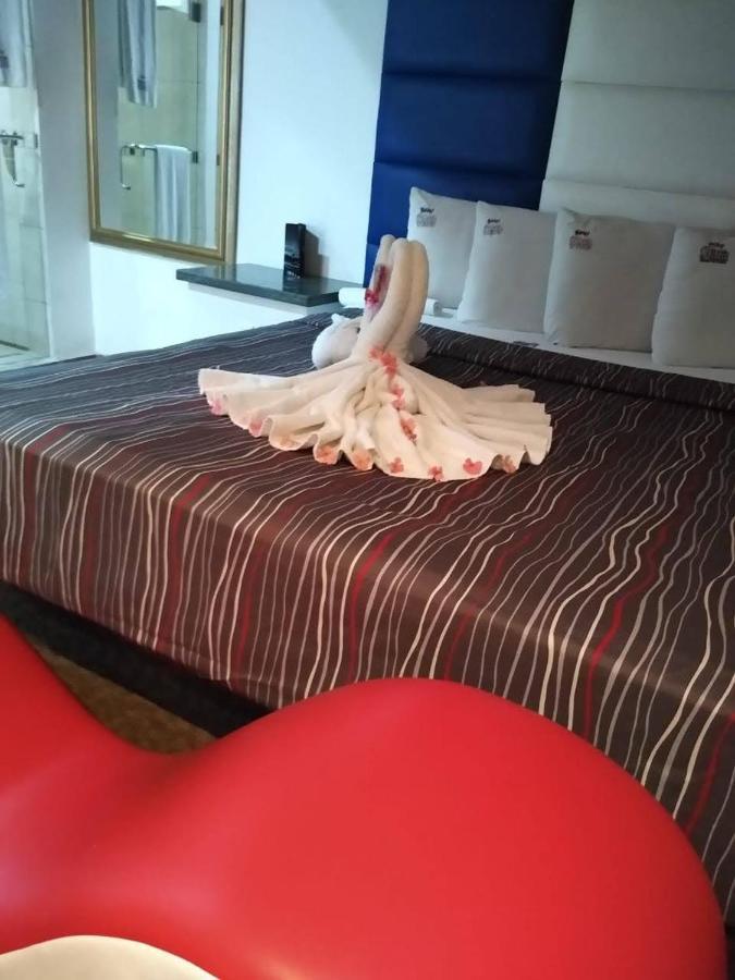 Motel Sena เอนเซนาดา ภายนอก รูปภาพ