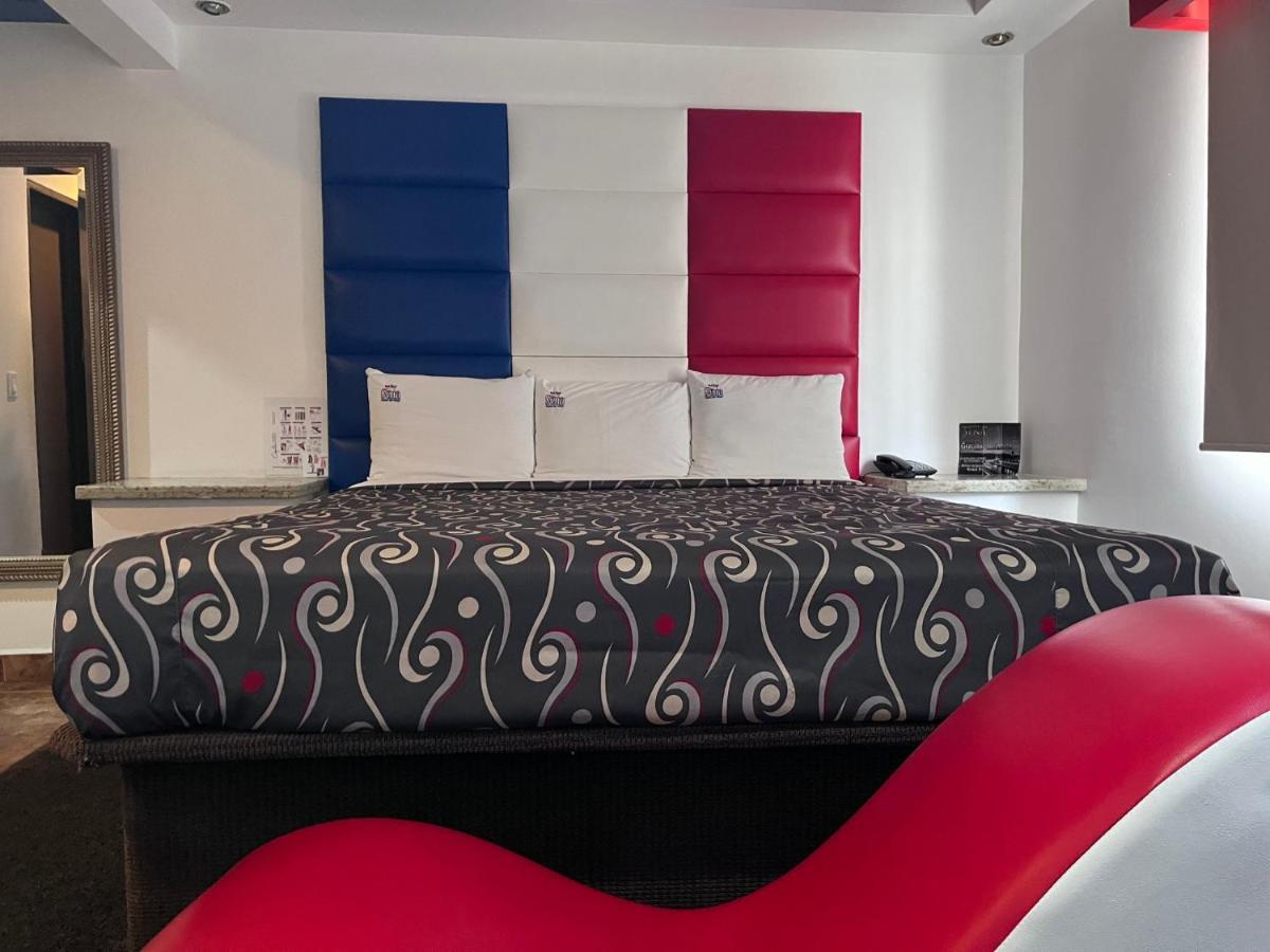 Motel Sena เอนเซนาดา ภายนอก รูปภาพ