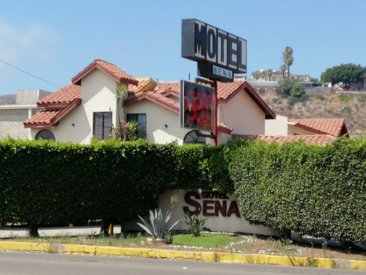 Motel Sena เอนเซนาดา ภายนอก รูปภาพ